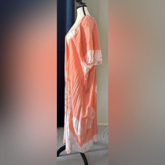 VENUS Coral Kimono / Beach Coverup | One Size Fits Most - Picture 4 of 5